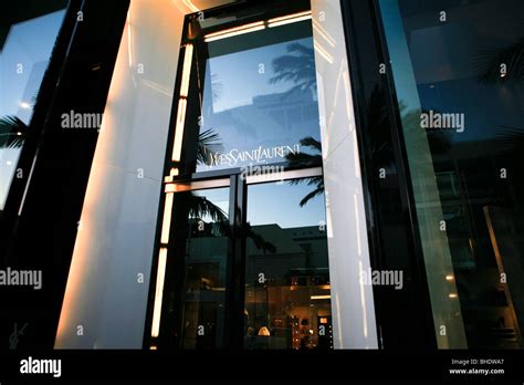 yves saint laurent rodeo drive